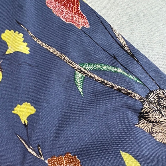 DVF BLUE SILK FLORAL WRAP DRESS - Picture 6 of 7